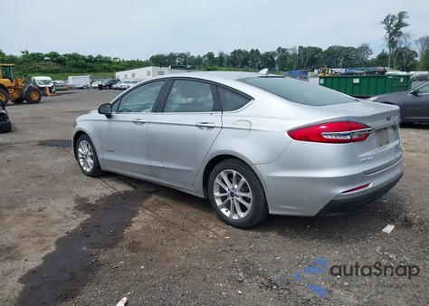 2019 Ford Fusion Hybrid Se z USA, uszkodzony, nr VIN 3FA6P0LU9KR157653